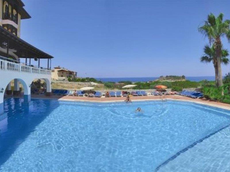 Altinsaray Hotel Kusadasi Exterior photo